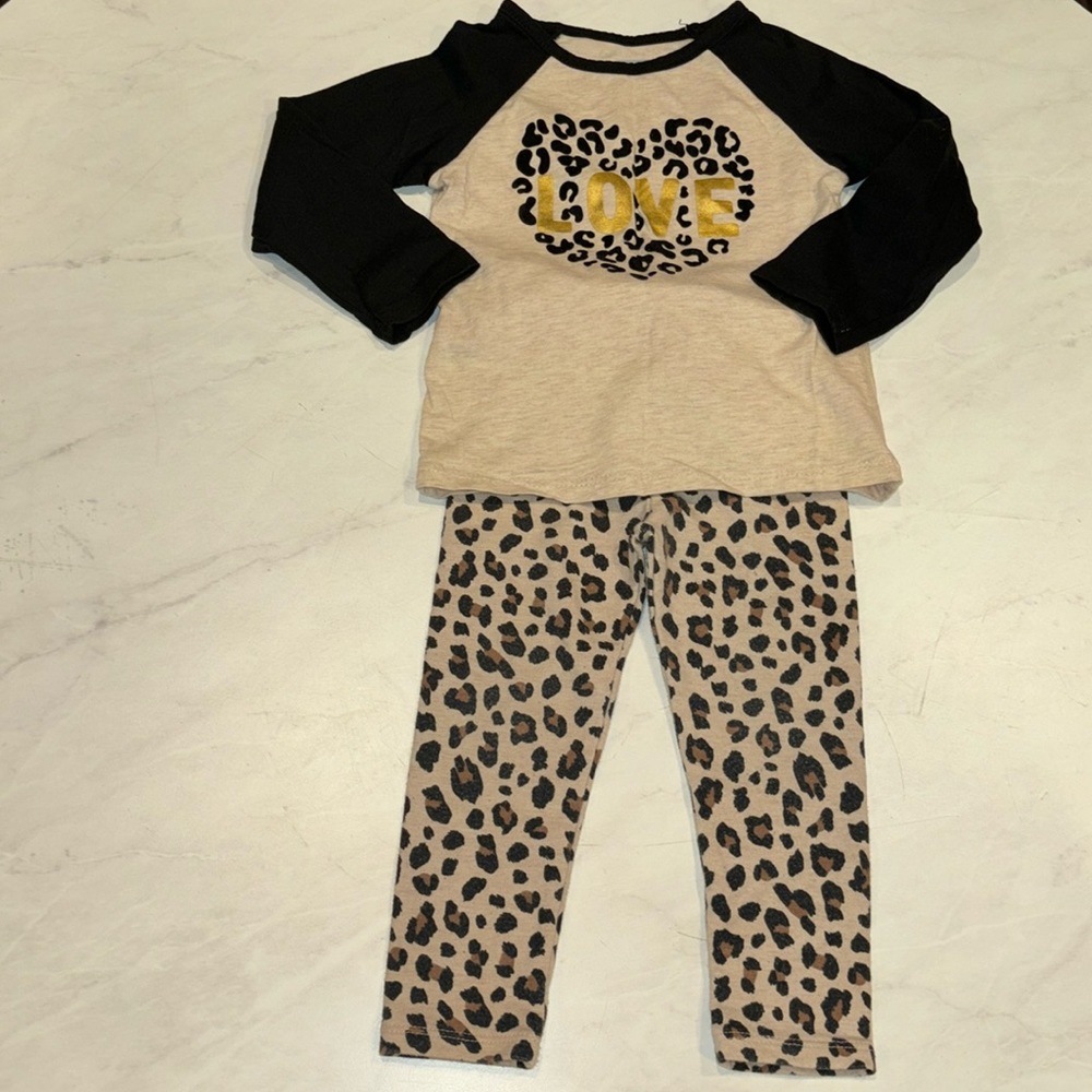 Animal Print Garanimals Set 2T